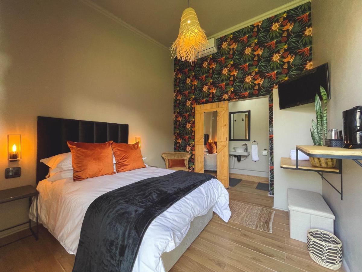 Le Bezz Guesthouse Баллито Экстерьер фото
