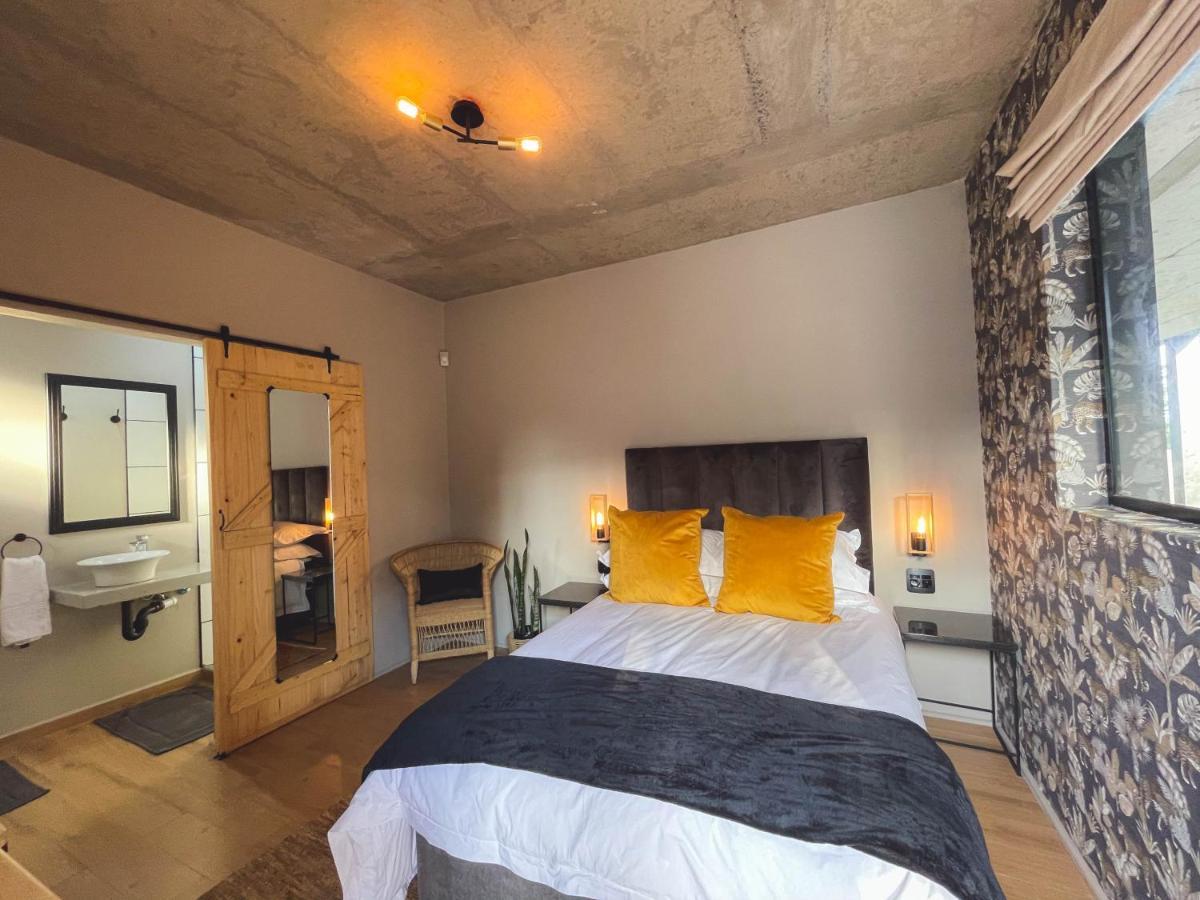Le Bezz Guesthouse Баллито Экстерьер фото